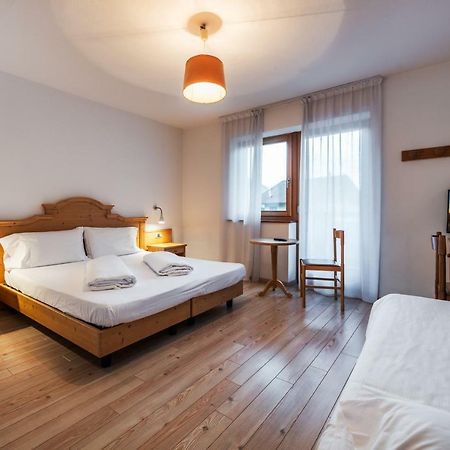 Hotel Europa Pozza di Fassa Eksteriør billede