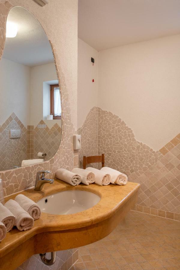 Hotel Europa Pozza di Fassa Eksteriør billede